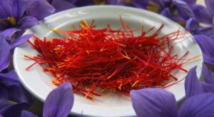 why is saffron expensive